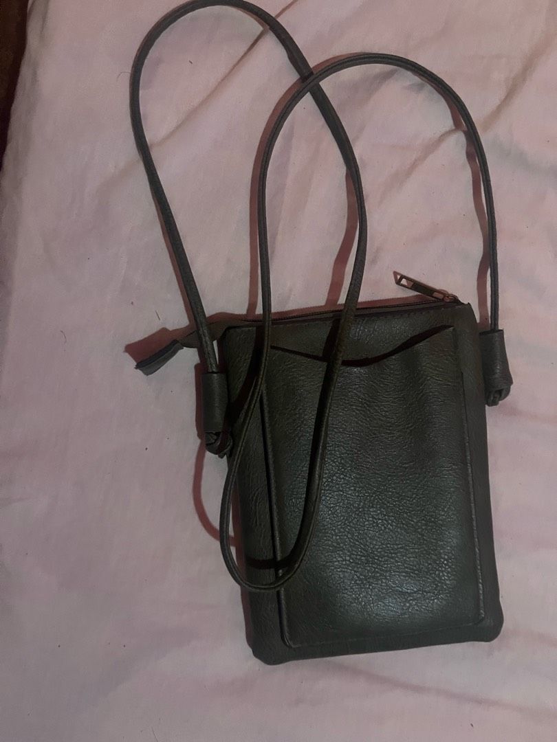 Sac à Main En Cuir Noir – Taille Moyenne, Bandoulière 11", Jamais Utilisé